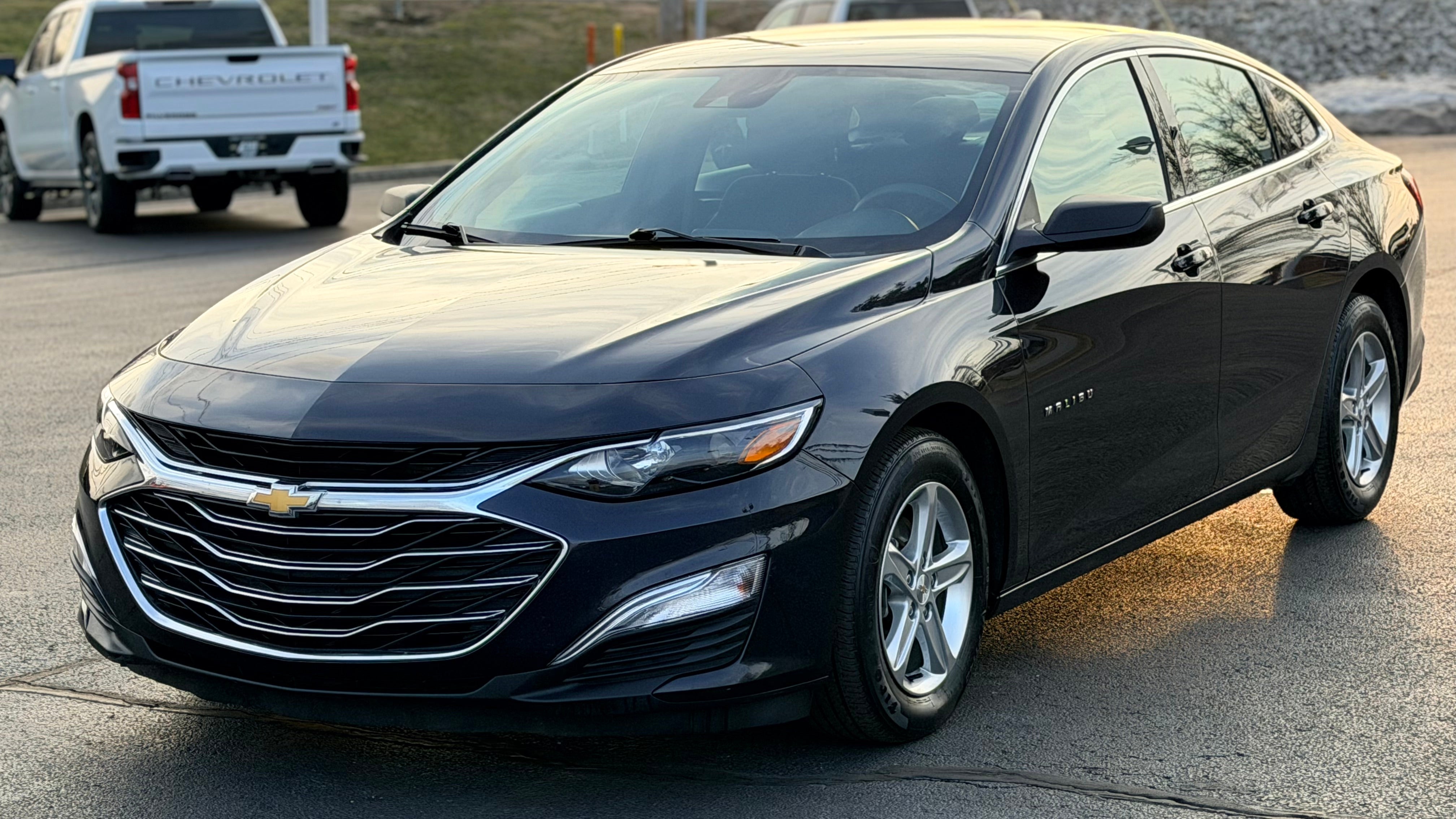 2023 Chevrolet Malibu FL
