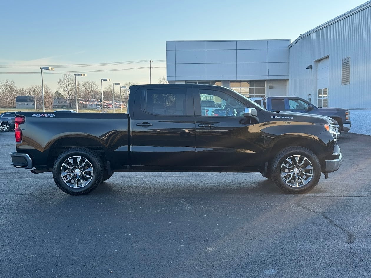 2023 Chevrolet Silverado 1500 LT (2FL)