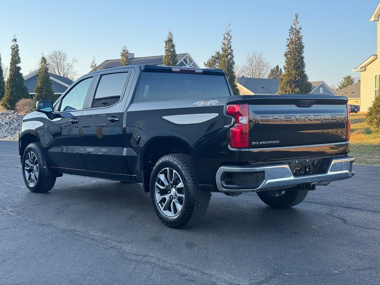 2023 Chevrolet Silverado 1500 LT (2FL)