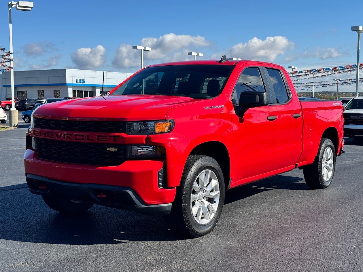 2020 Chevrolet Silverado 1500 Custom