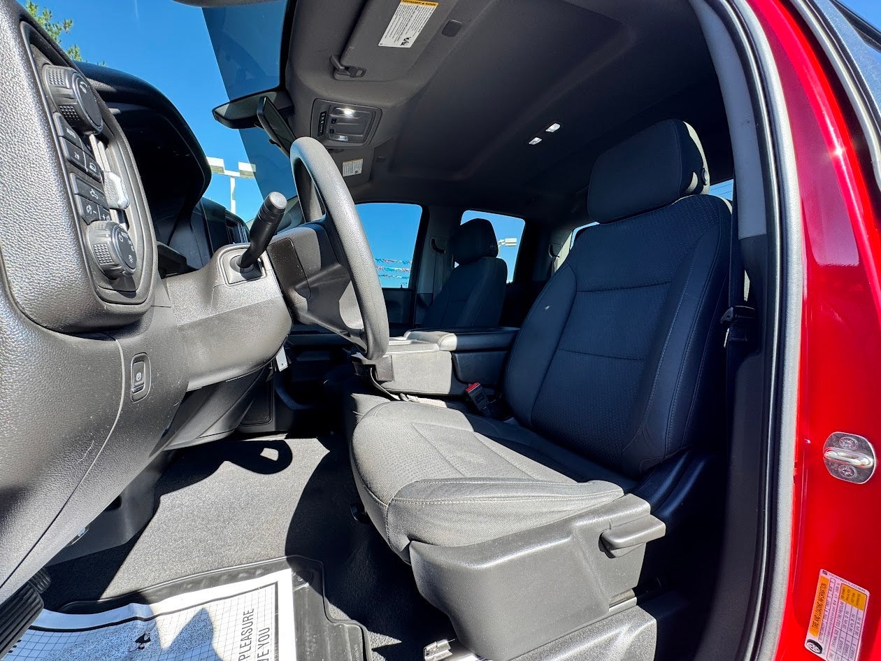 2020 Chevrolet Silverado 1500 Custom