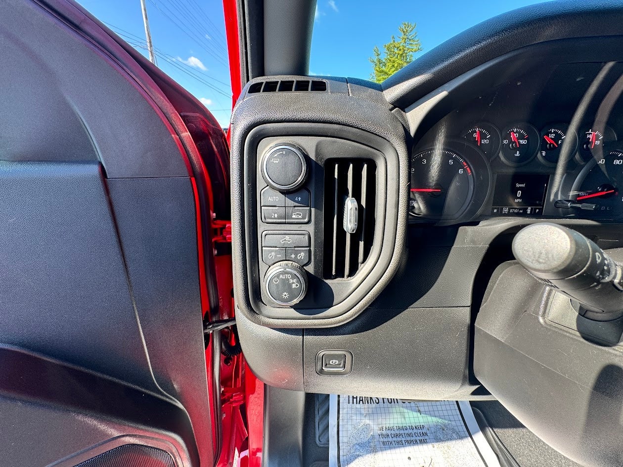 2020 Chevrolet Silverado 1500 Custom