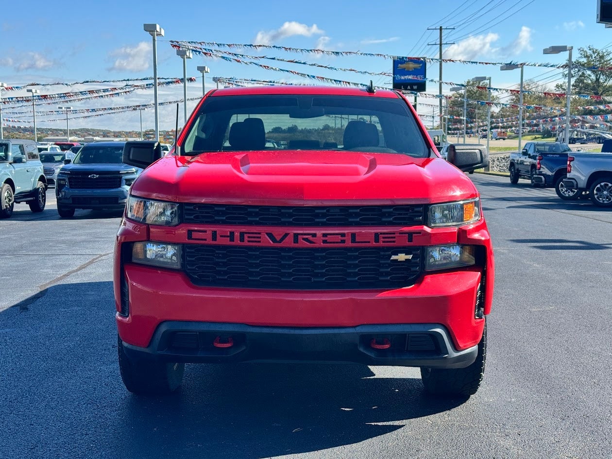 2020 Chevrolet Silverado 1500 Custom