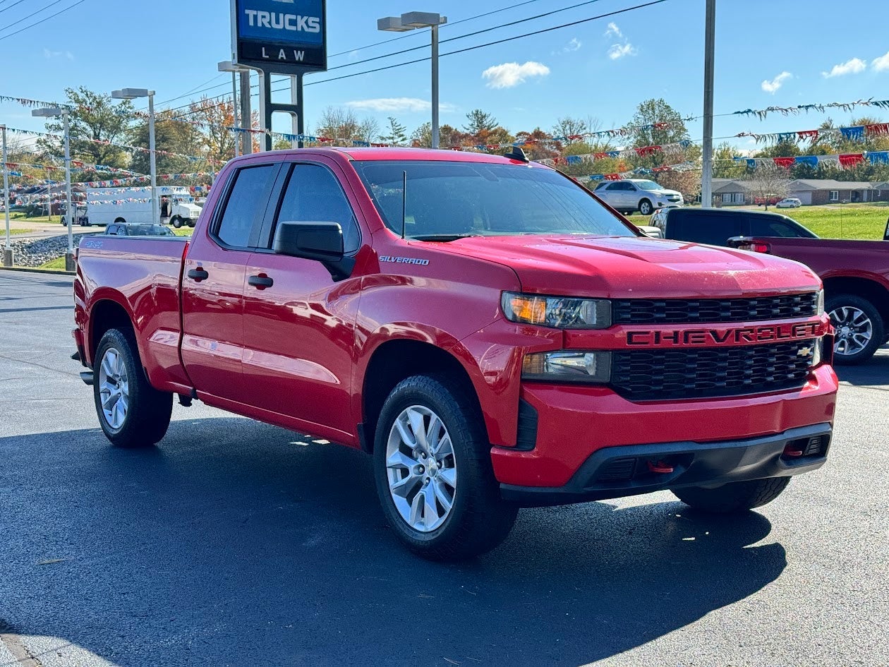 2020 Chevrolet Silverado 1500 Custom