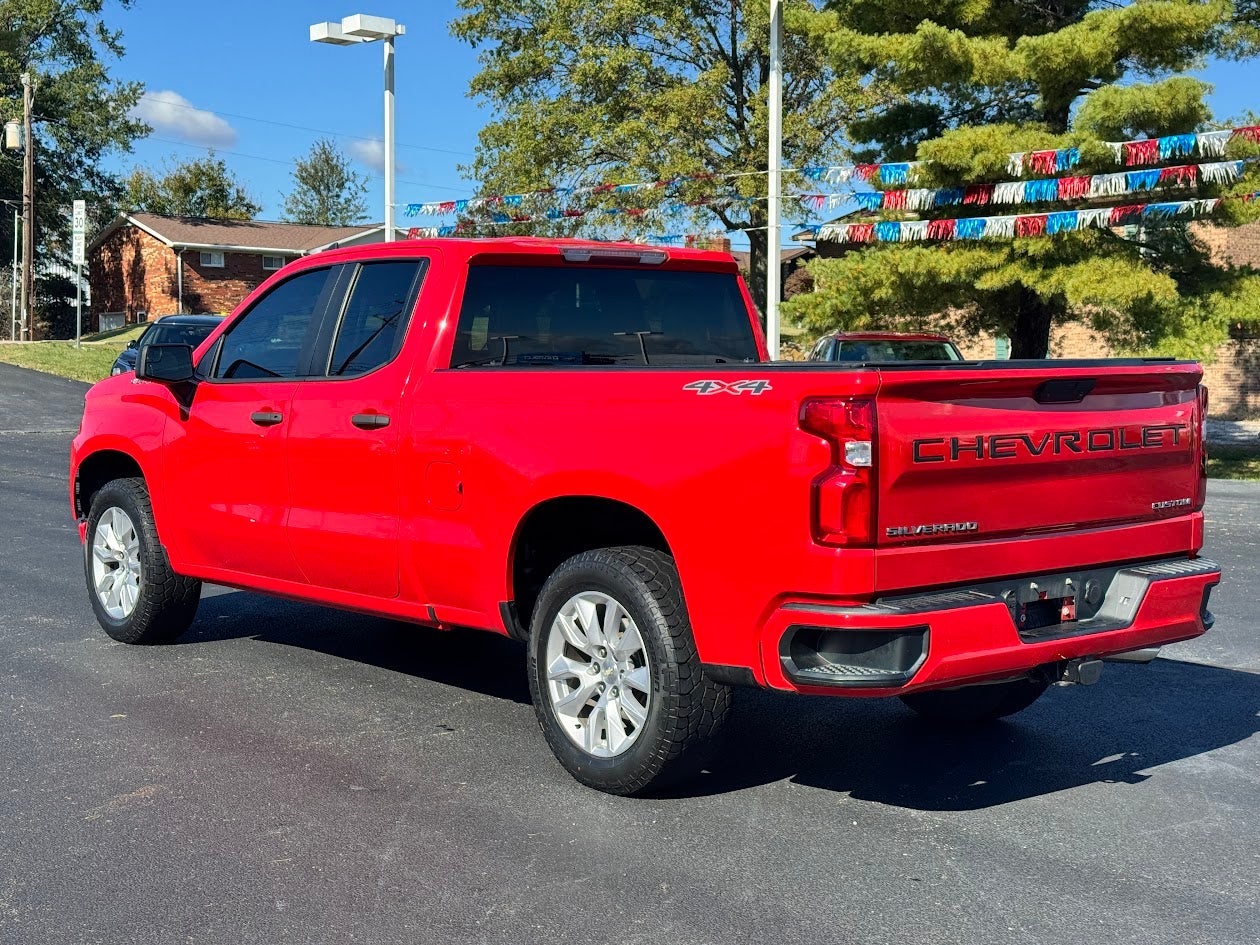 2020 Chevrolet Silverado 1500 Custom