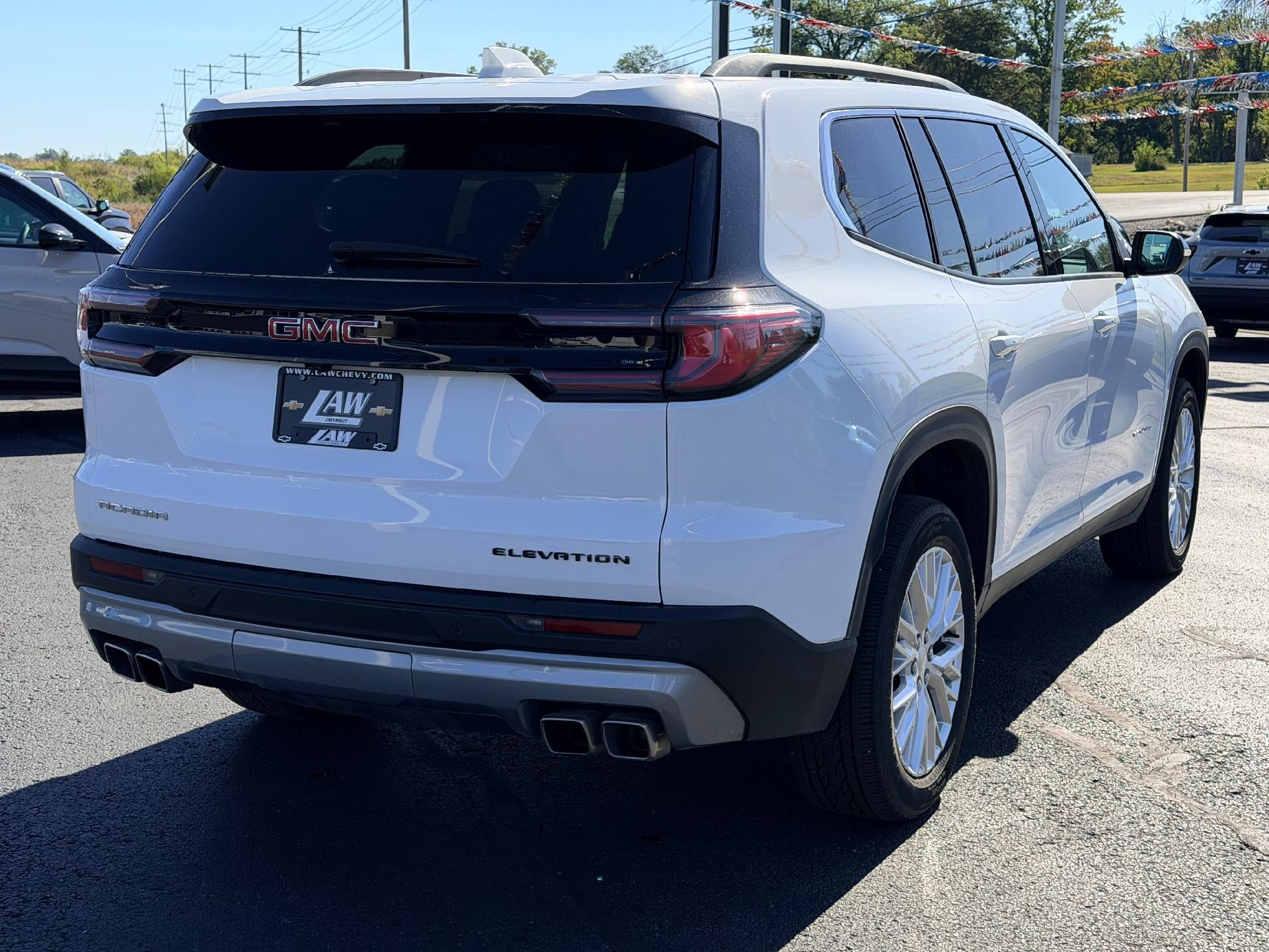2024 GMC Acadia Elevation