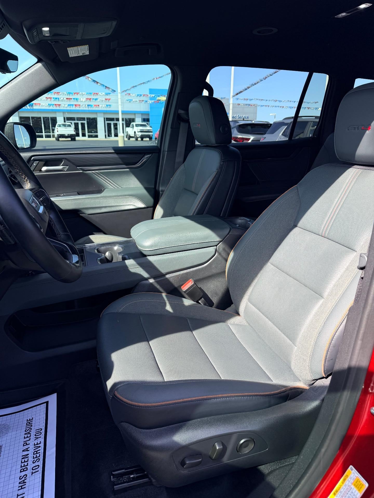 2024 GMC Acadia AT4
