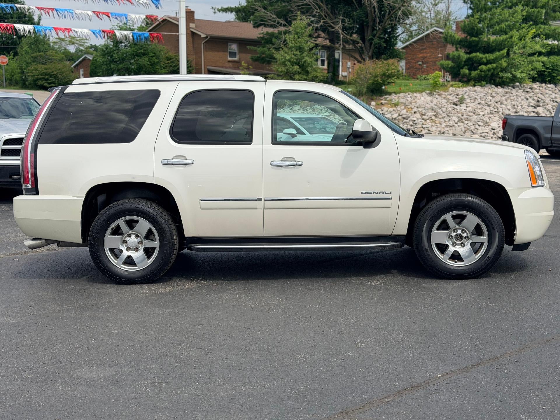 2011 GMC Yukon Denali