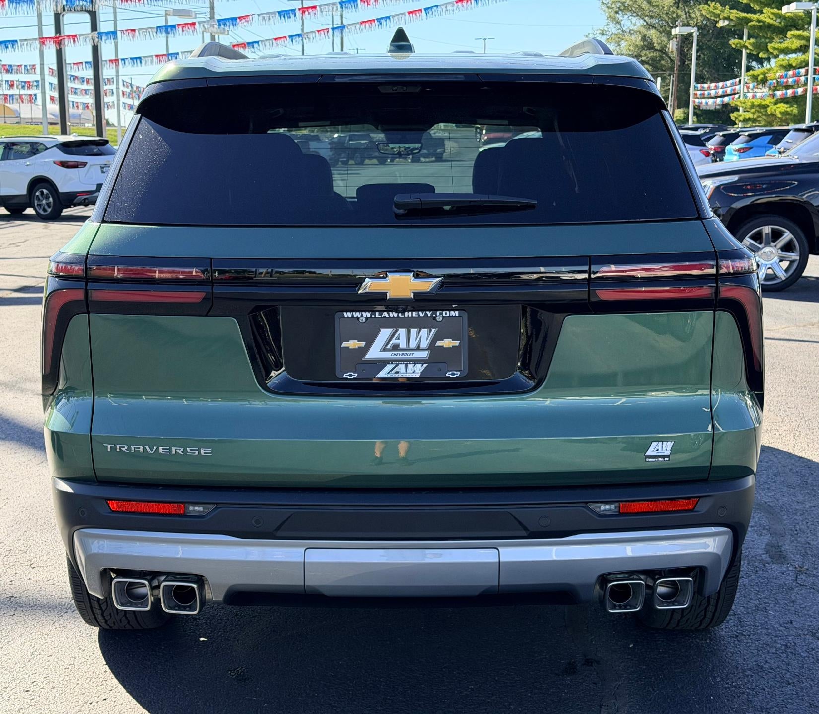 2027 Chevrolet Traverse LT