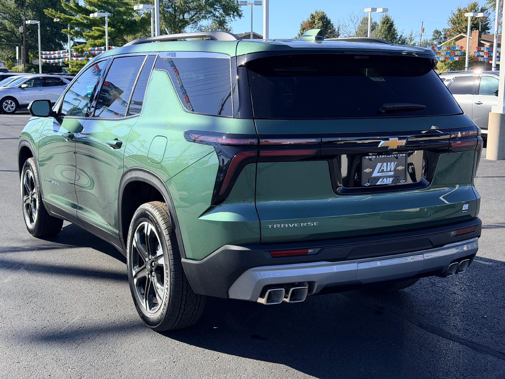 2027 Chevrolet Traverse LT