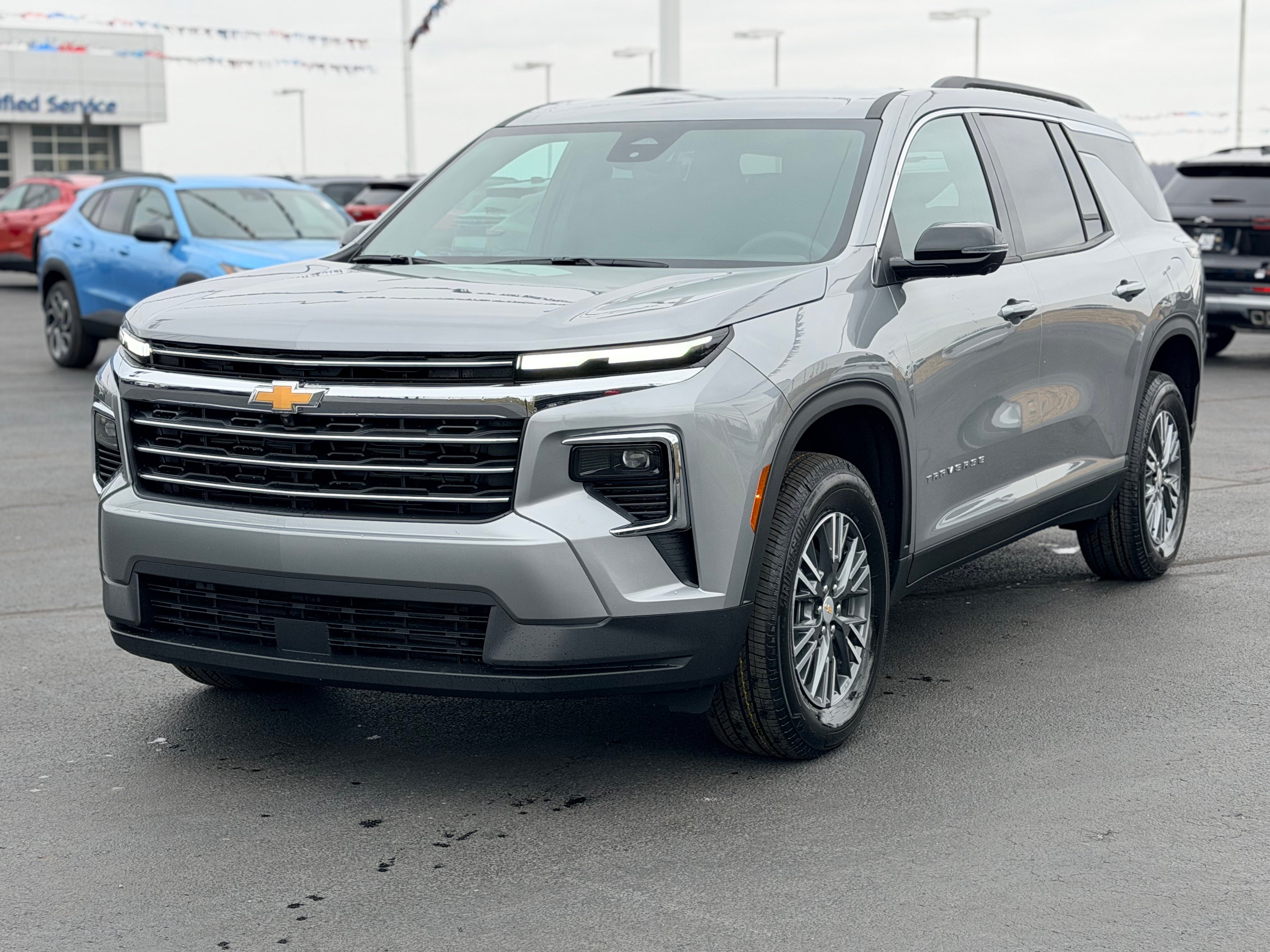 2026 Chevrolet Traverse LT