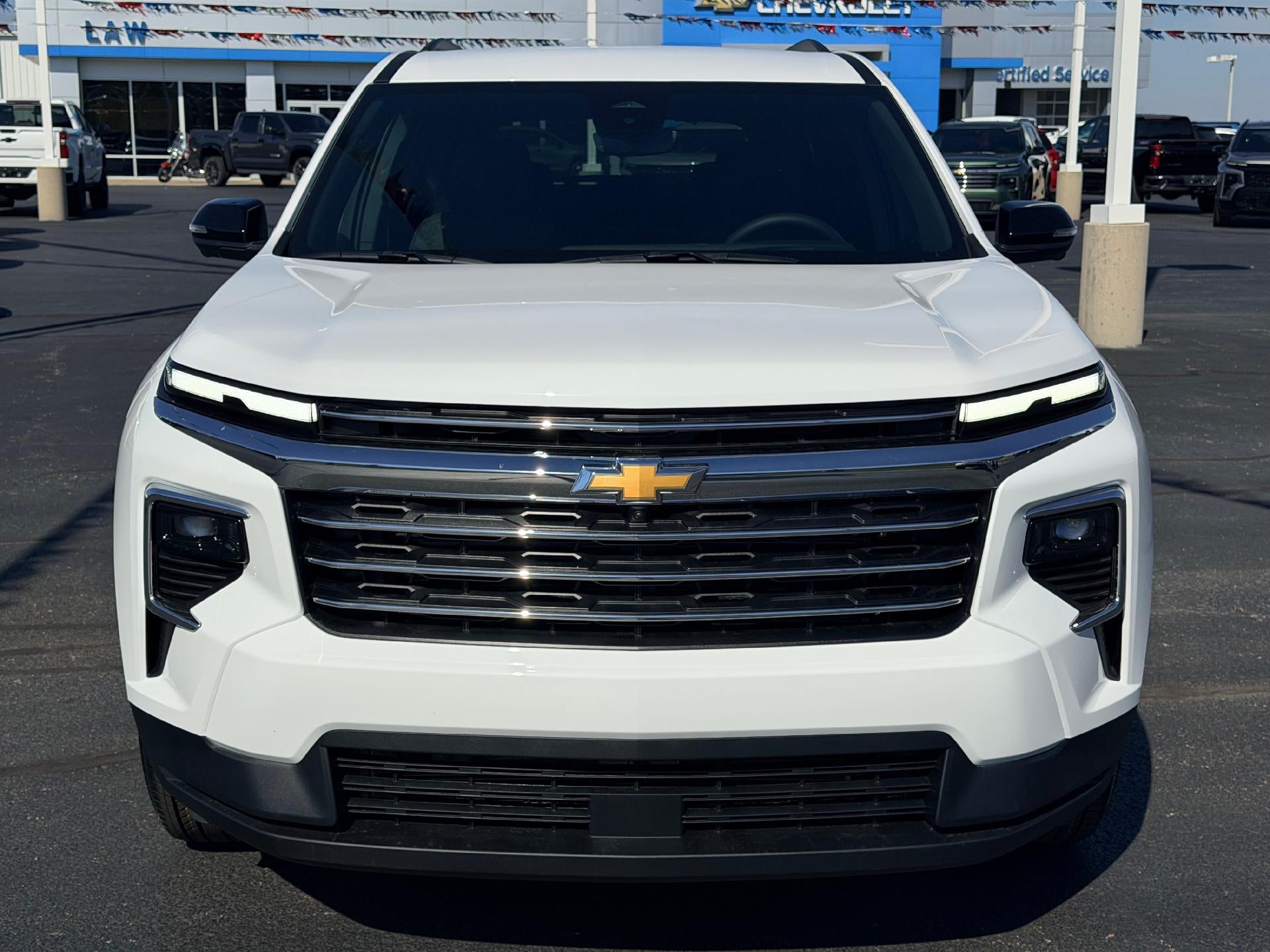 2027 Chevrolet Traverse LT