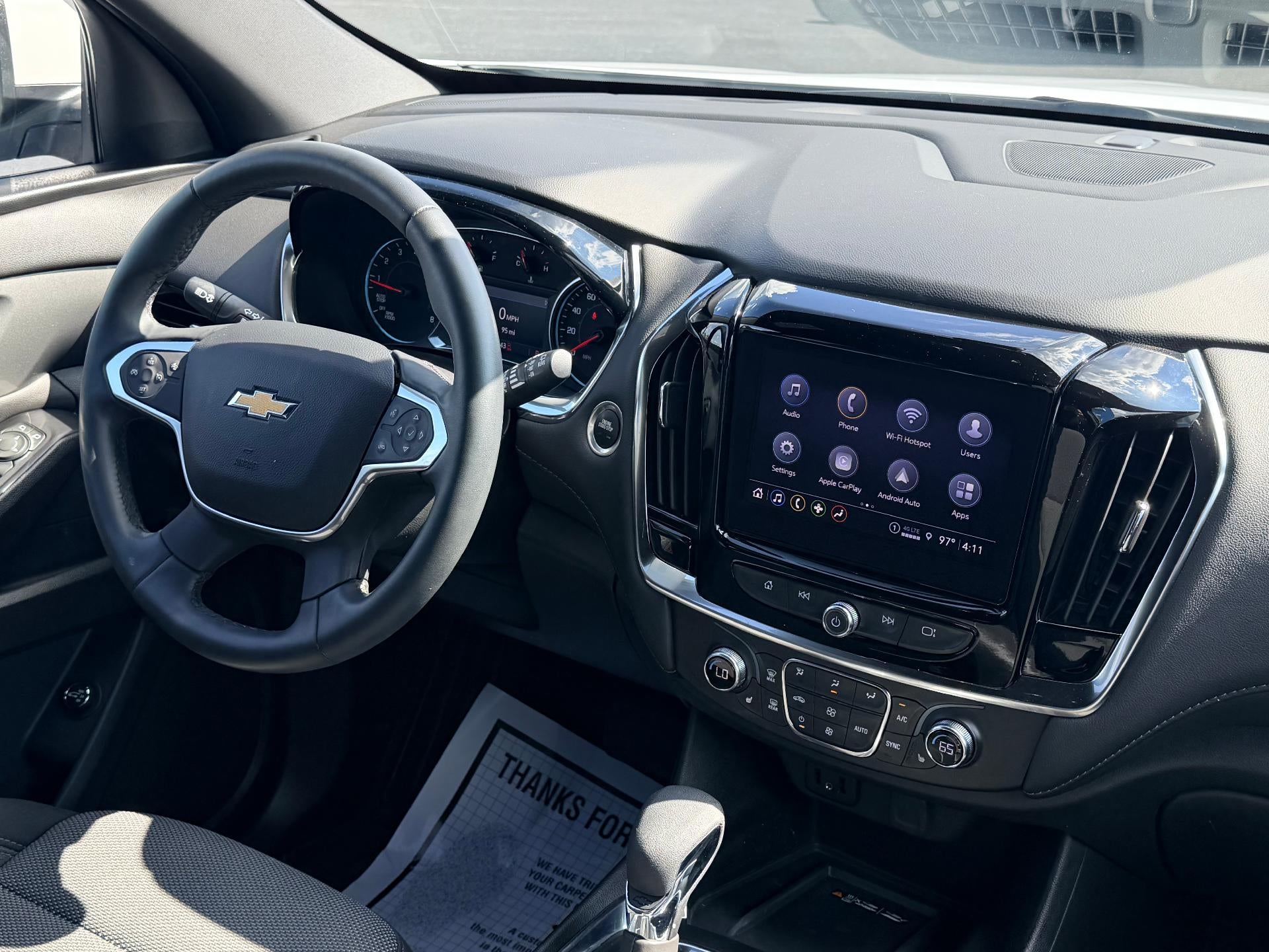 2023 Chevrolet Traverse LT Cloth