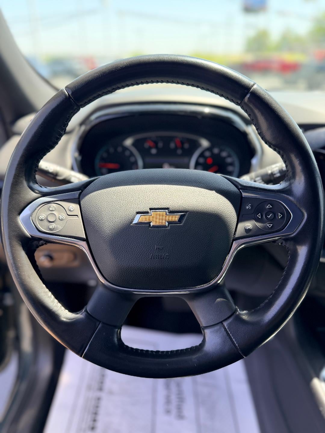 2022 Chevrolet Traverse LT Cloth