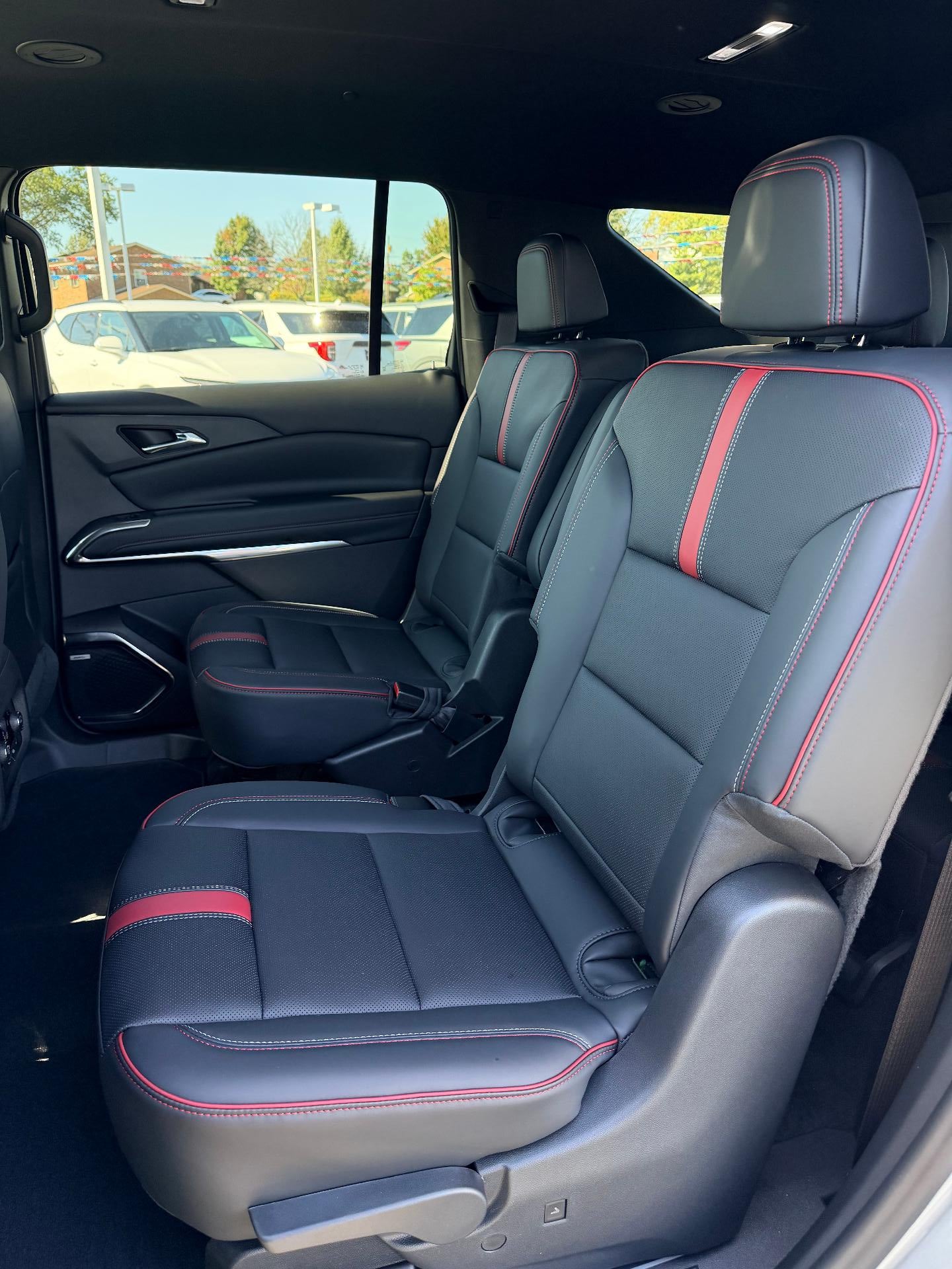 2027 Chevrolet Traverse RS