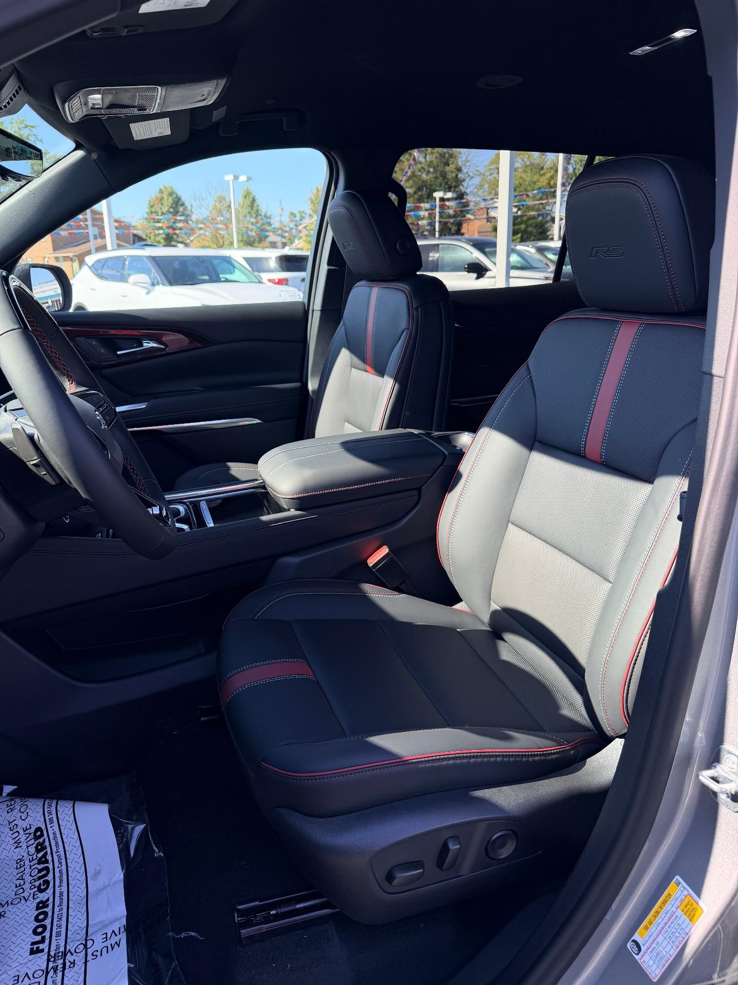 2027 Chevrolet Traverse RS