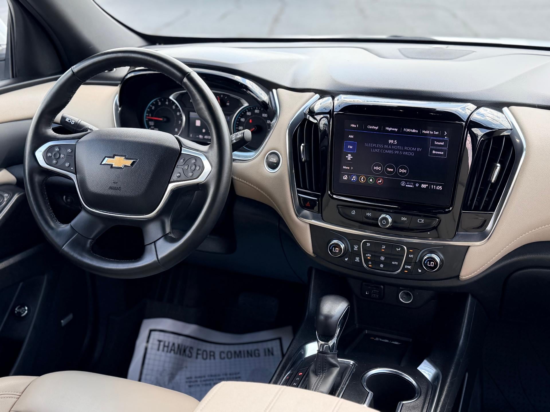 2023 Chevrolet Traverse LT Leather