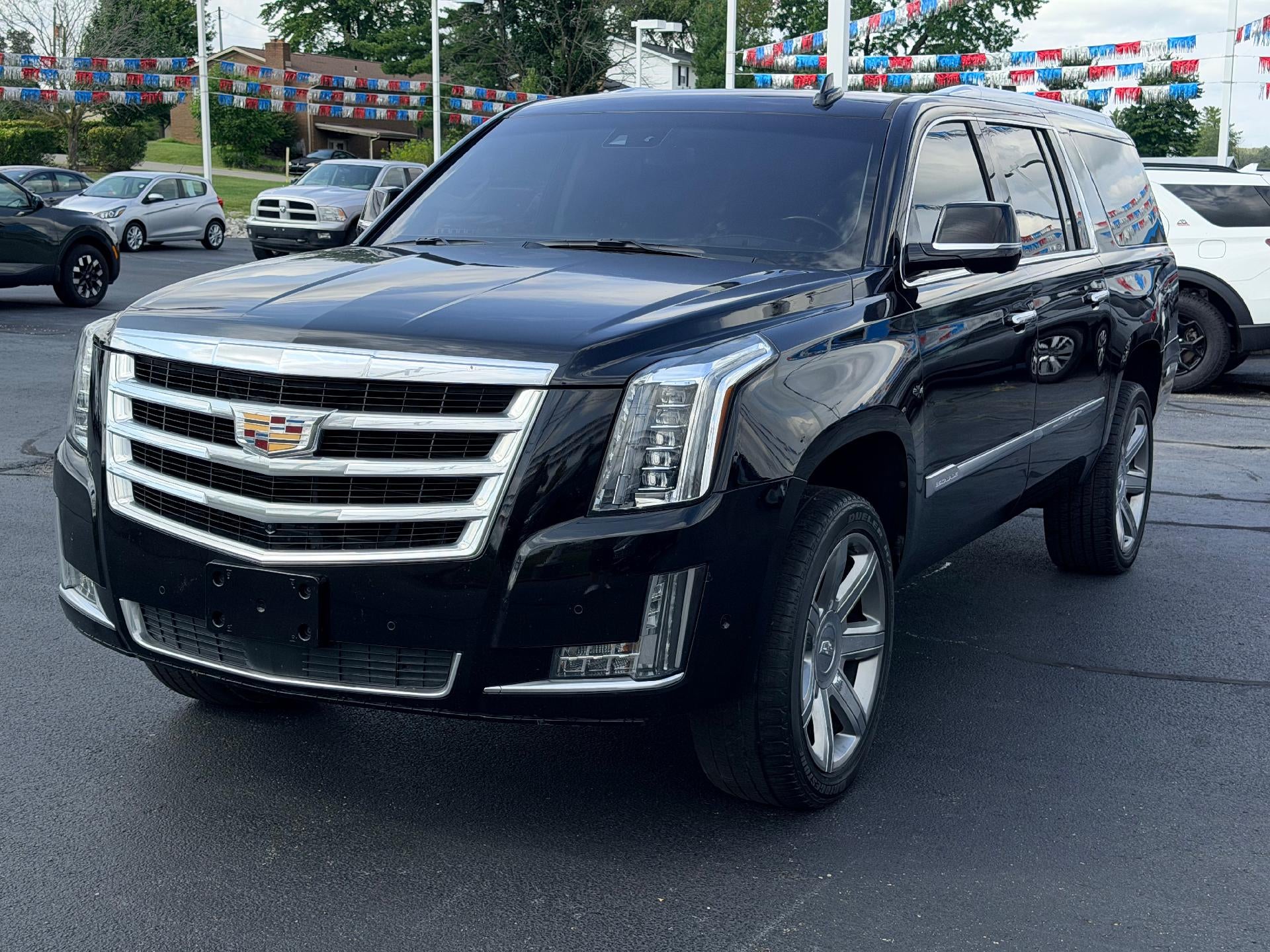 2019 Cadillac Escalade ESV Premium Luxury
