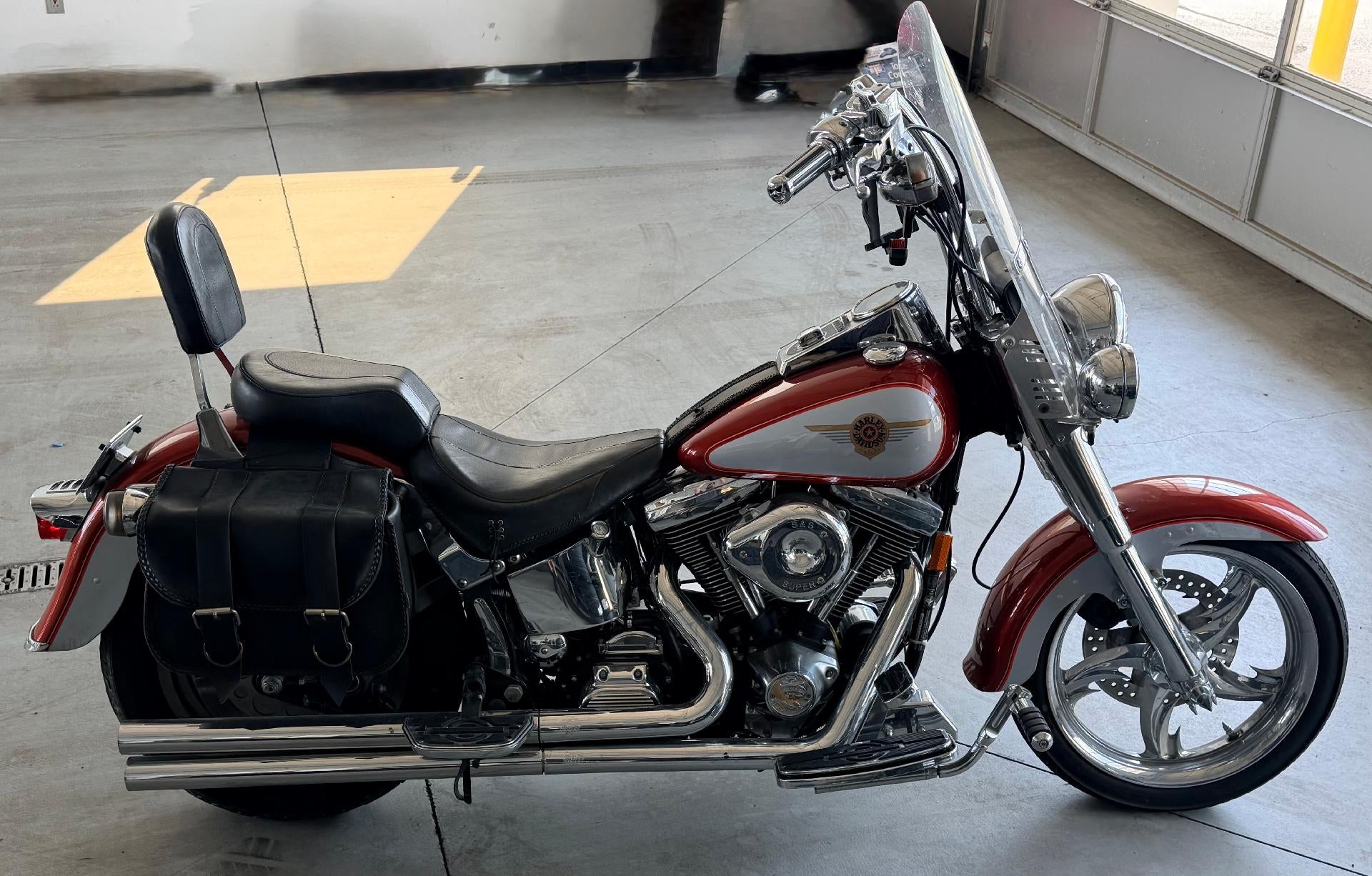 1999 HARLEY-DAVID FLSTF Base