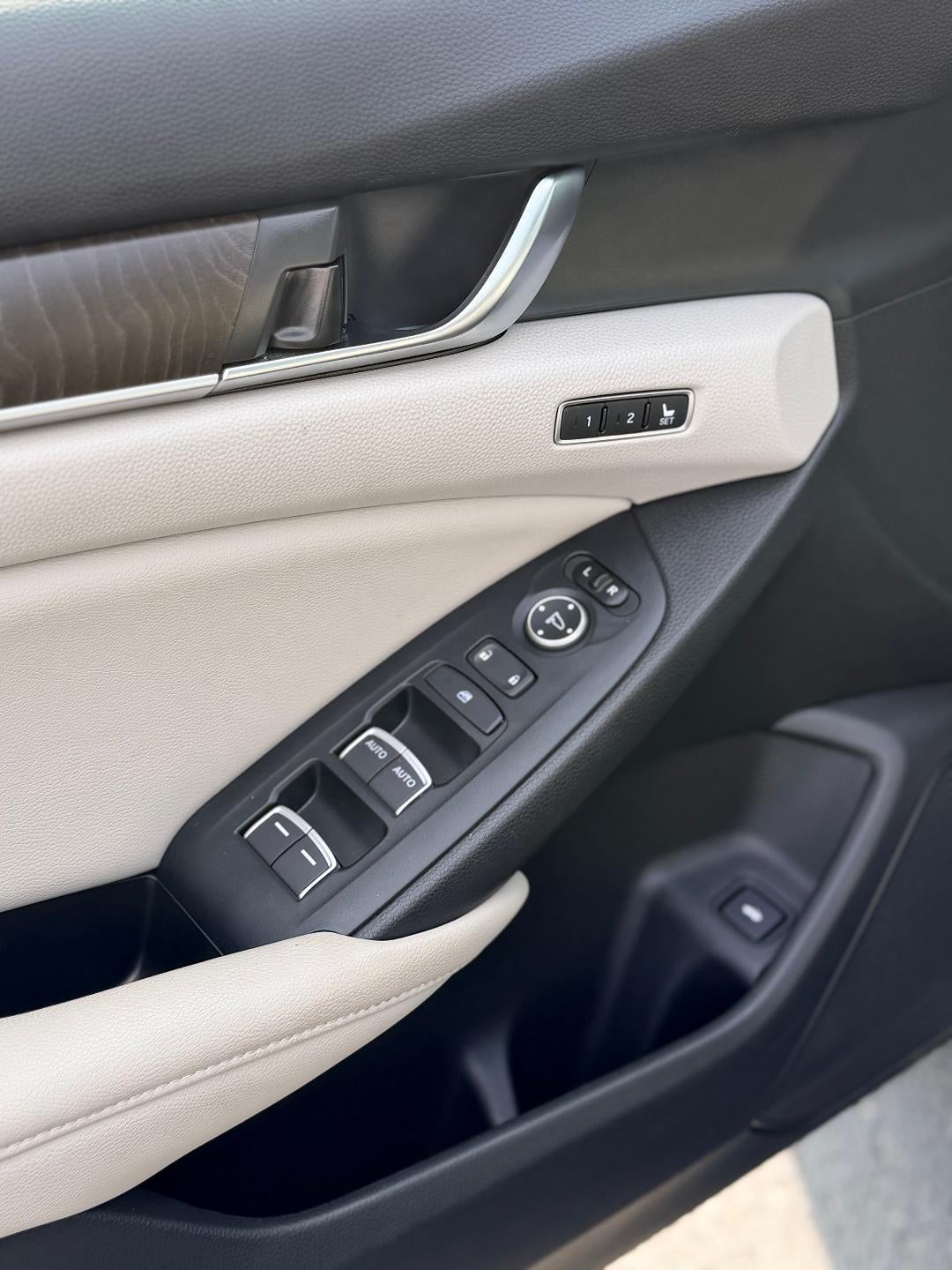 2018 Honda Accord Sedan EX-L Navi 1.5T