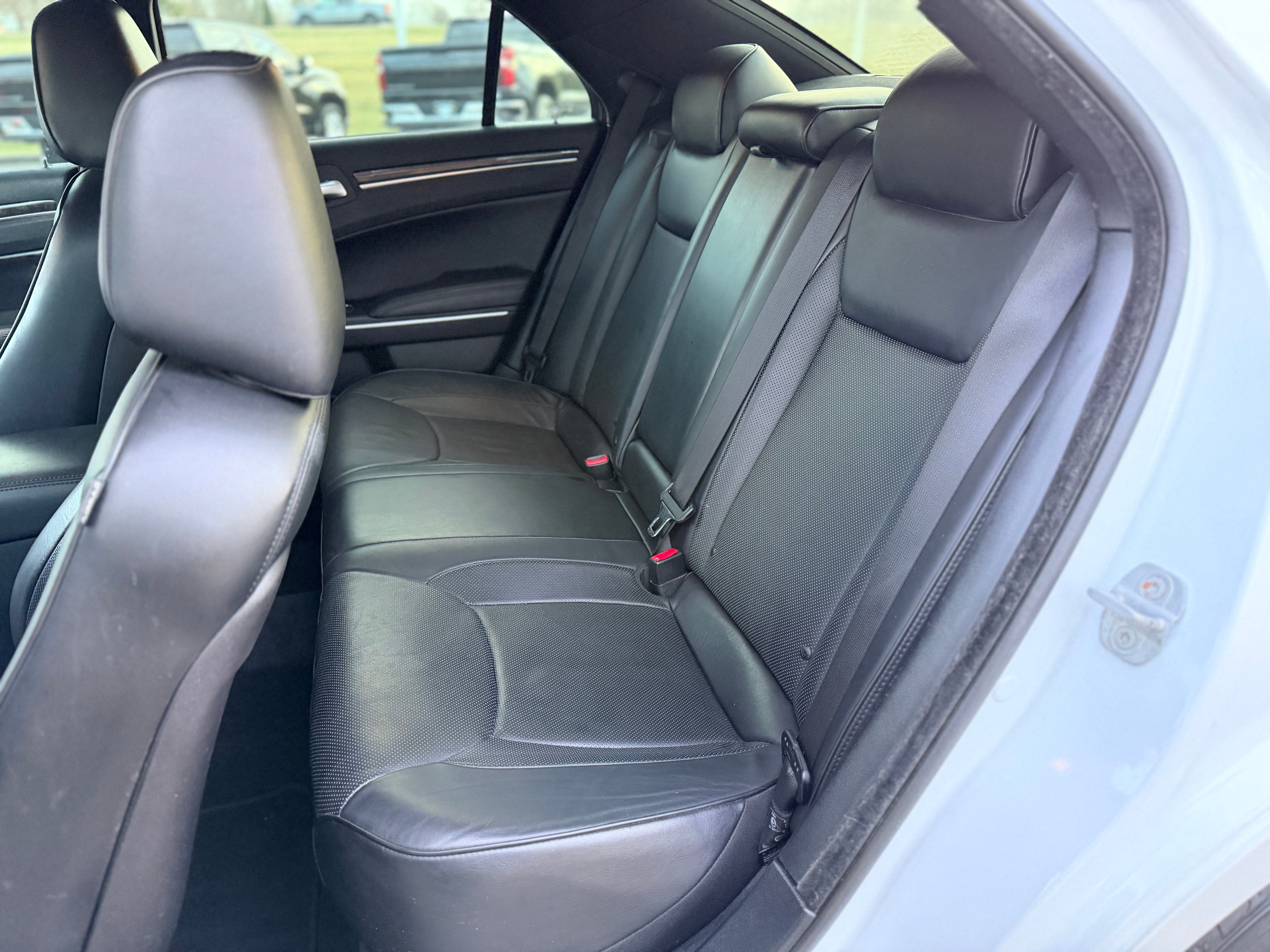 2013 Chrysler 300 300C