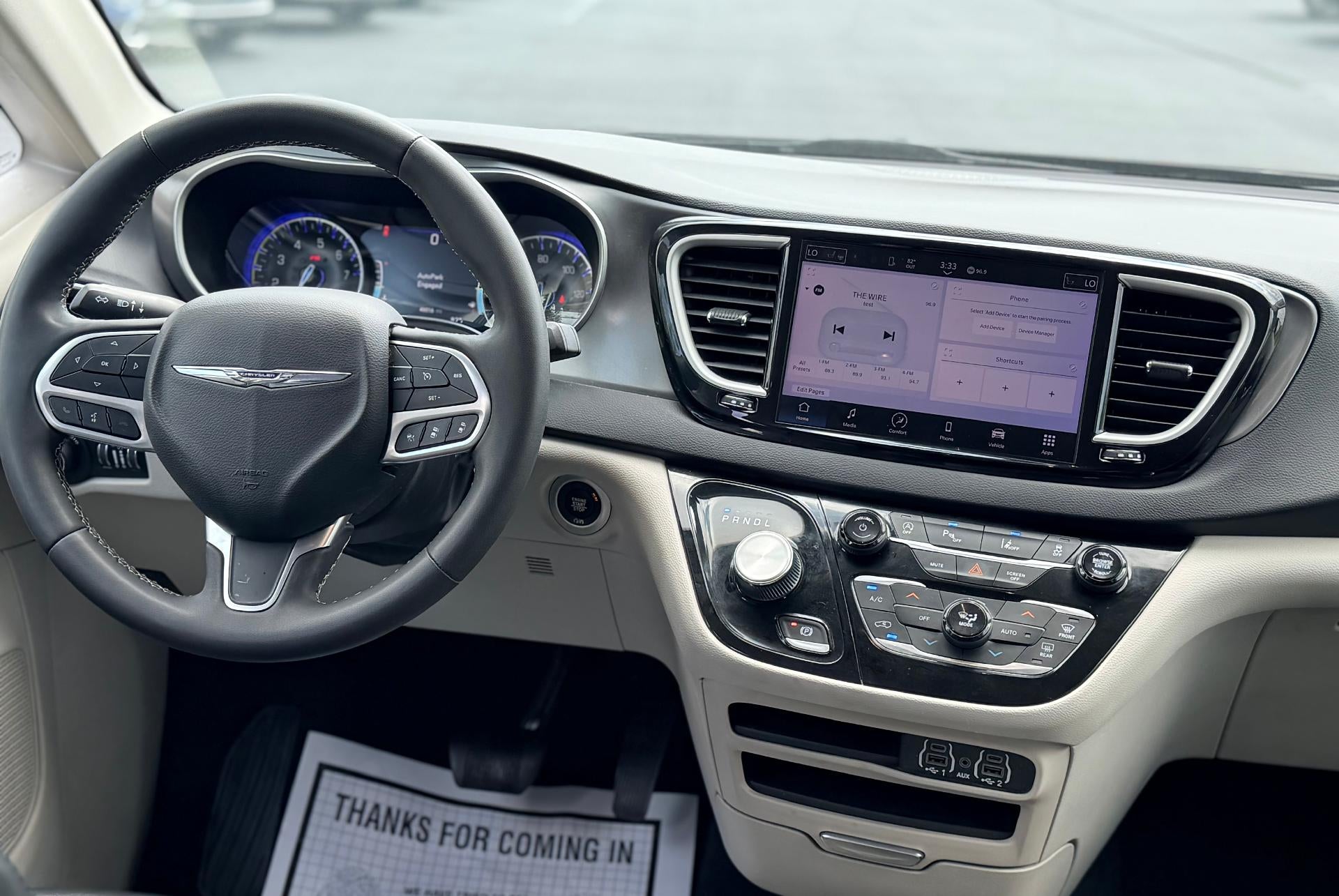 2023 Chrysler Pacifica Touring L