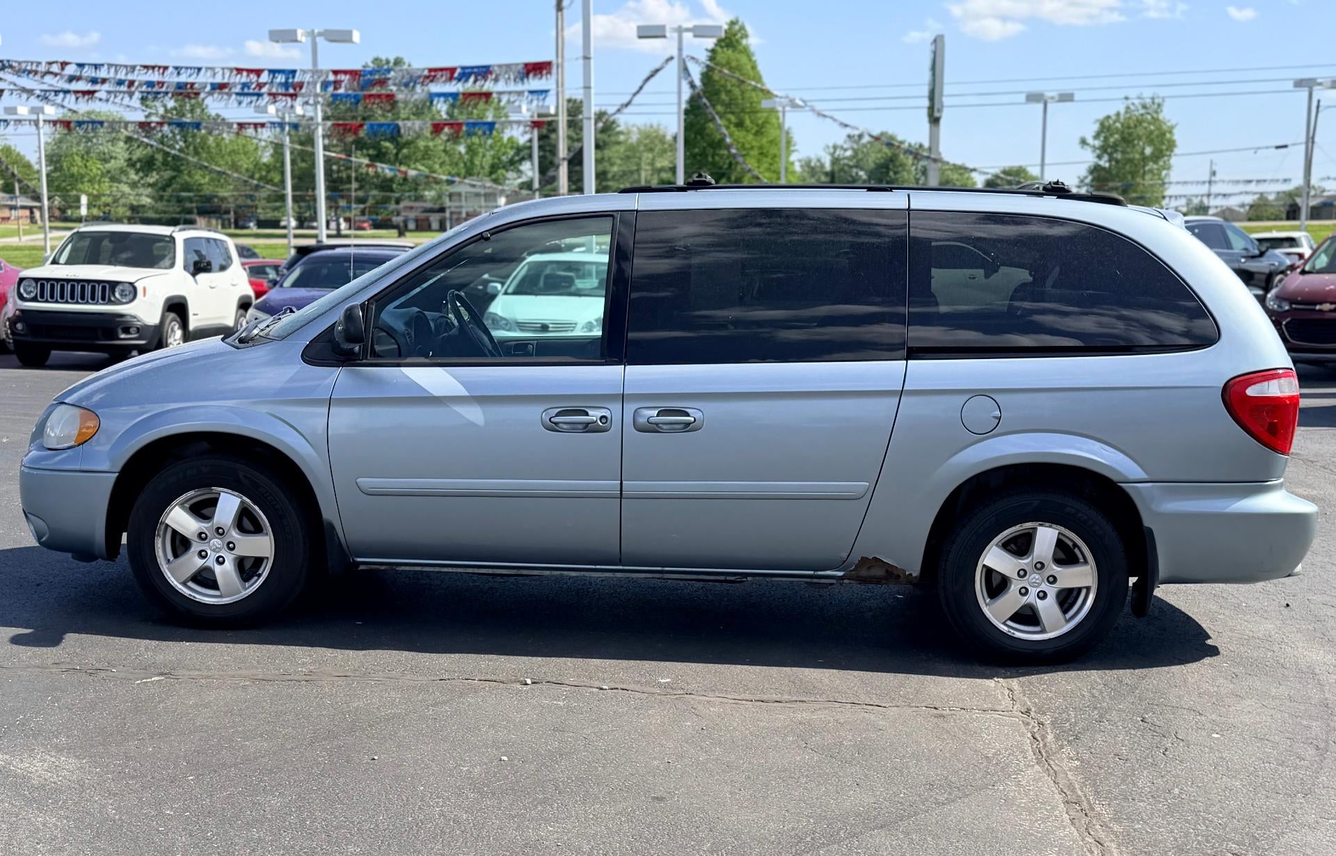2005 Dodge Caravan SXT