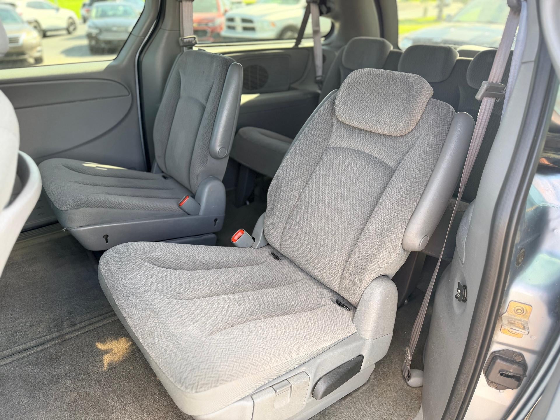 2005 Dodge Caravan SXT