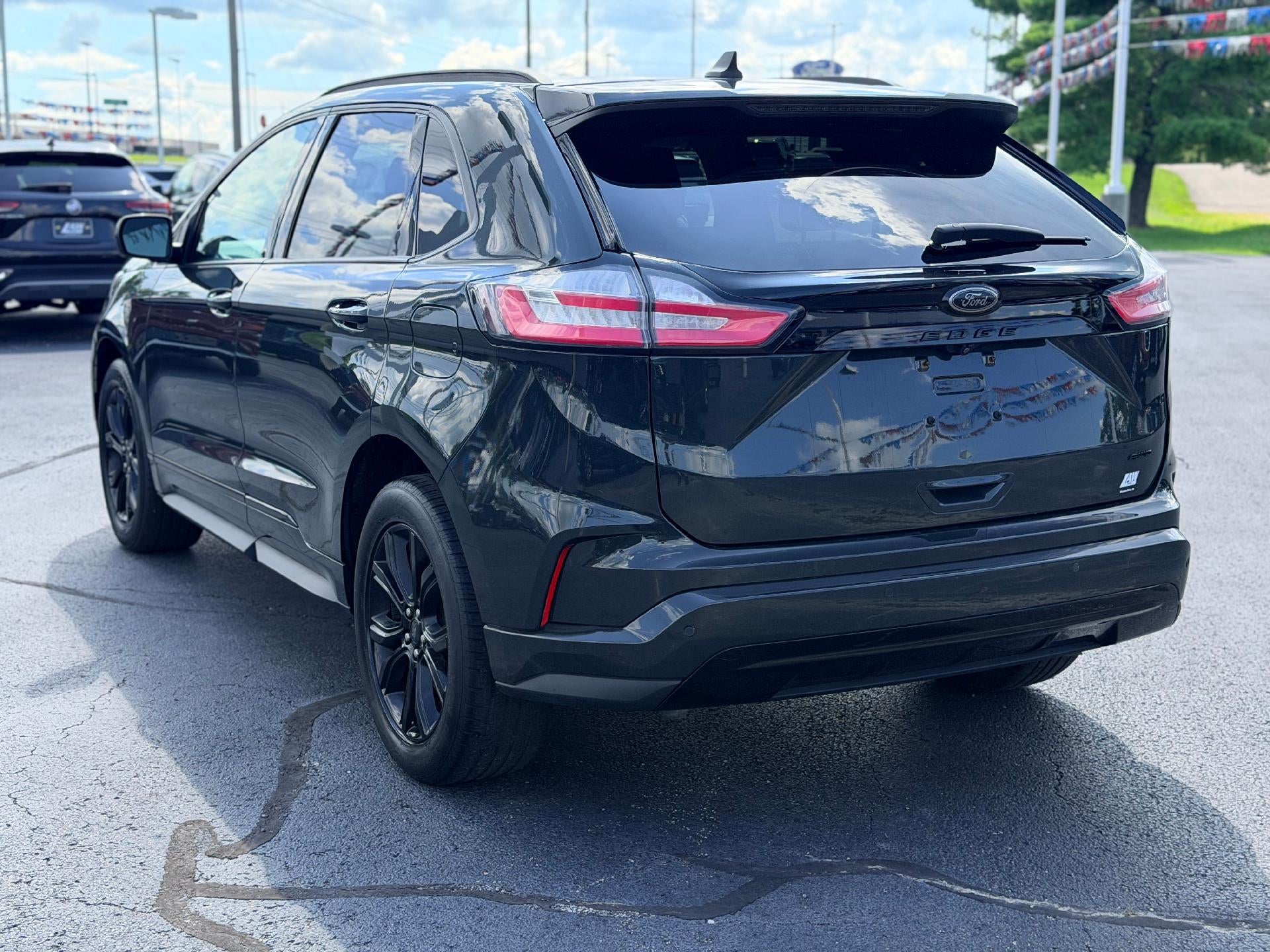 2022 Ford Edge SE