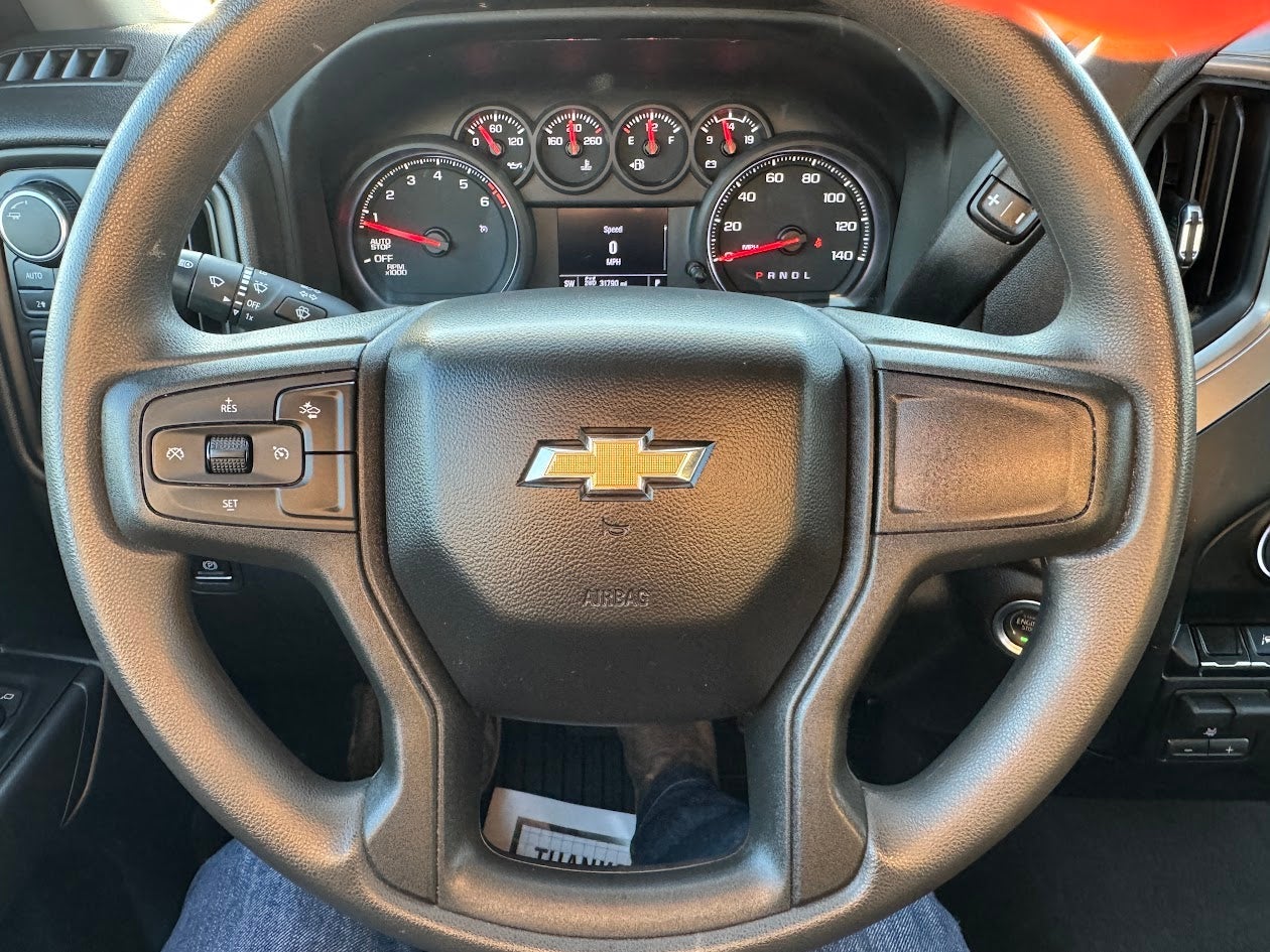 2024 Chevrolet Silverado 1500 Custom