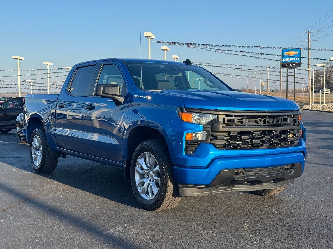 2024 Chevrolet Silverado 1500 Custom