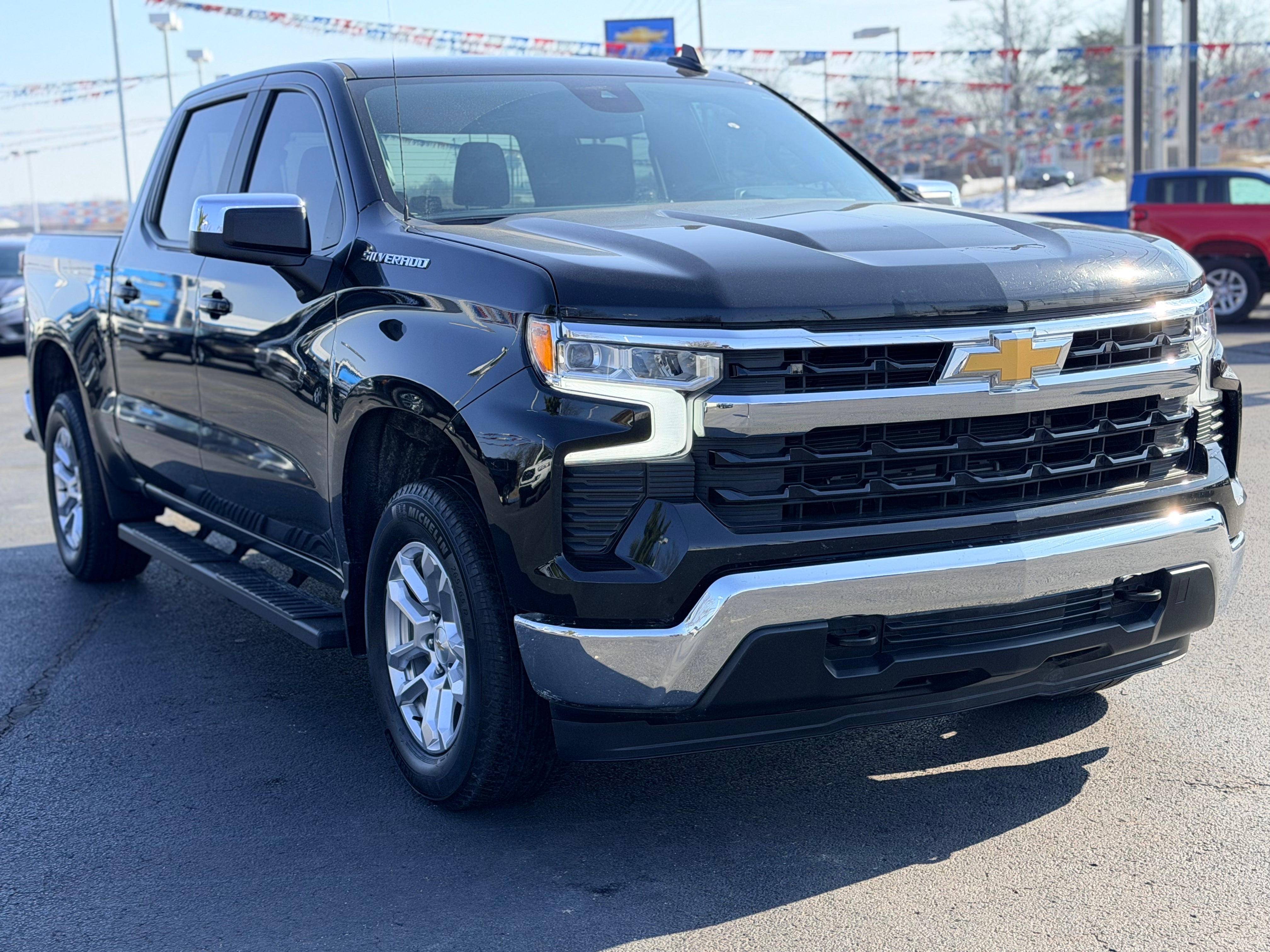 2023 Chevrolet Silverado 1500 LT