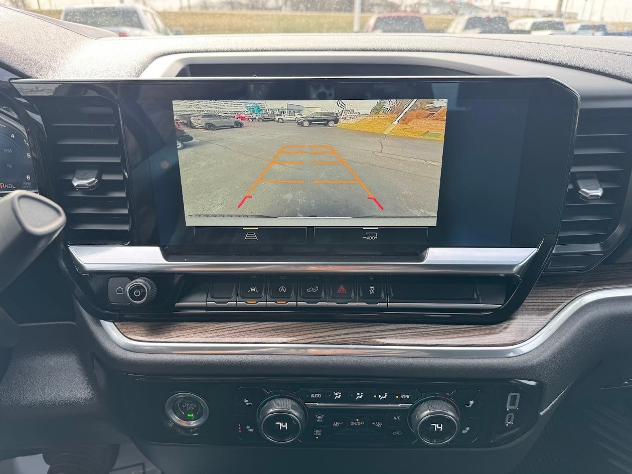 2022 Chevrolet Silverado 1500 LT (2FL)