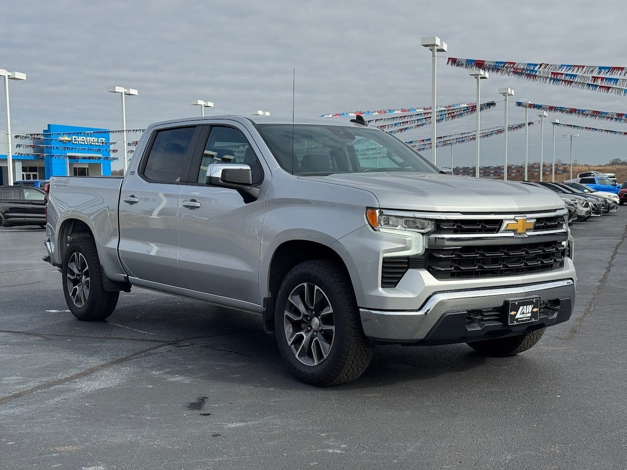2022 Chevrolet Silverado 1500 LT (2FL)