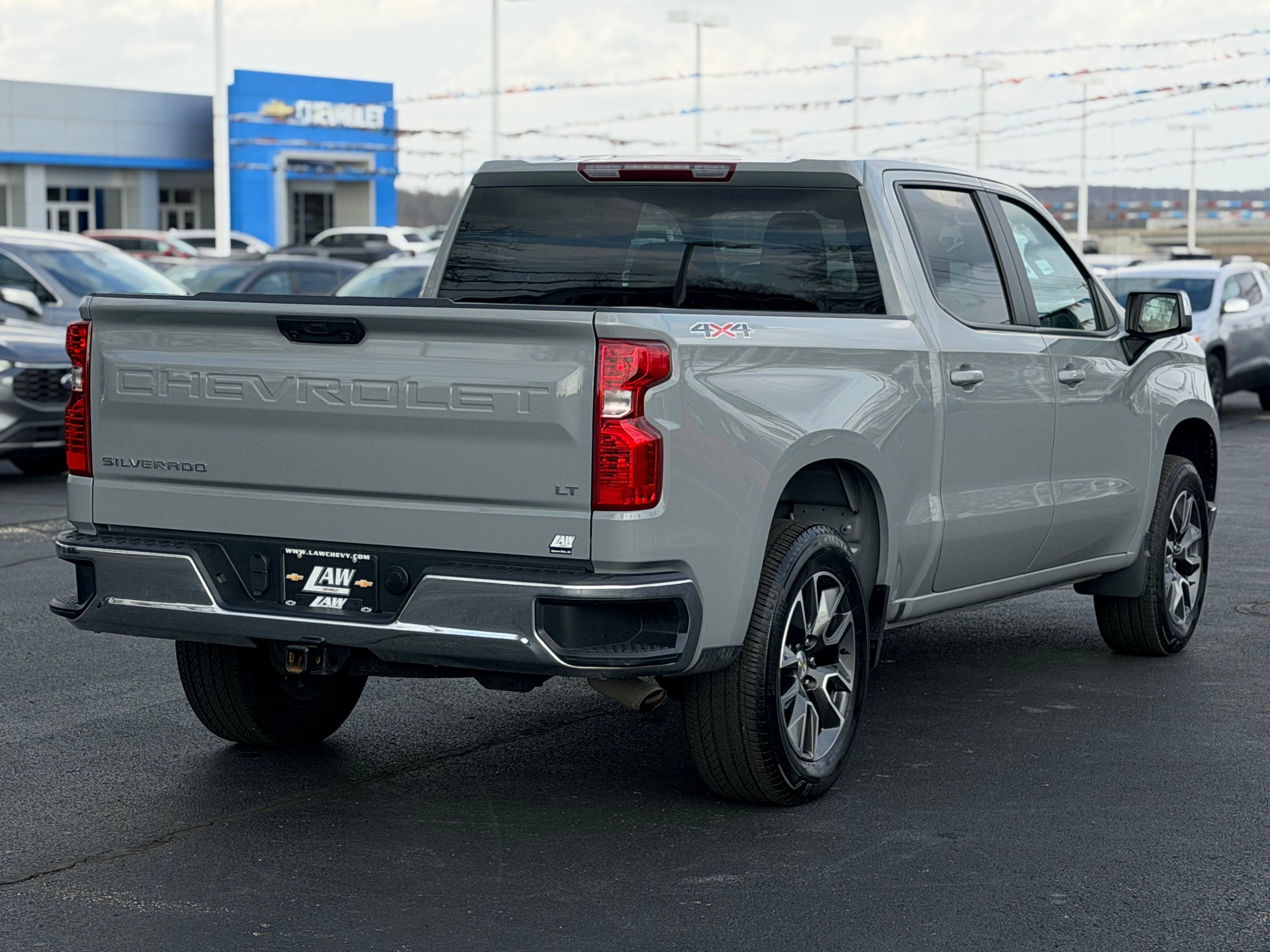 2024 Chevrolet Silverado 1500 LT (2FL)