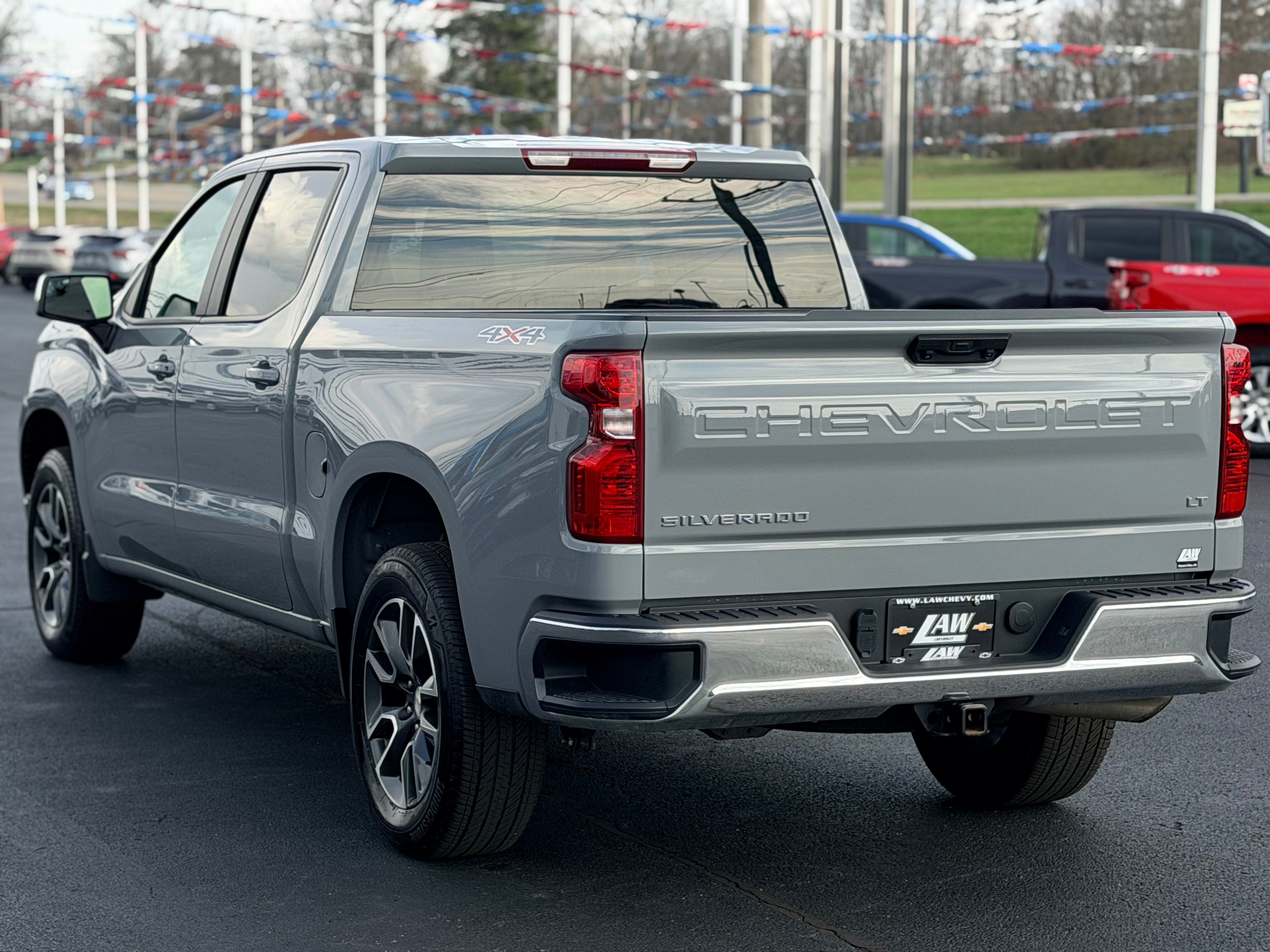 2024 Chevrolet Silverado 1500 LT (2FL)