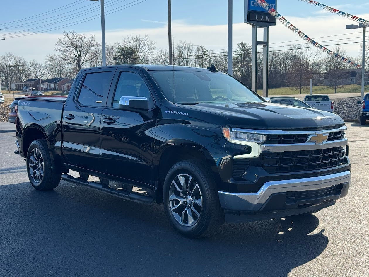 2022 Chevrolet Silverado 1500 LT (2FL)