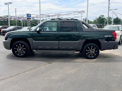 2002 Chevrolet Avalanche Base