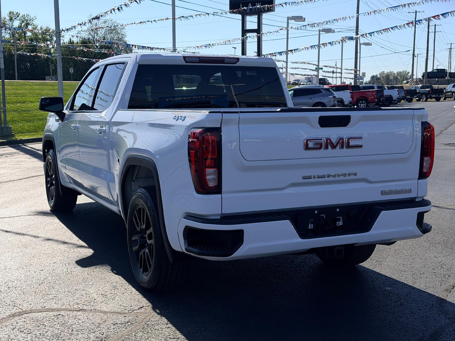 2024 GMC Sierra 1500 Elevation