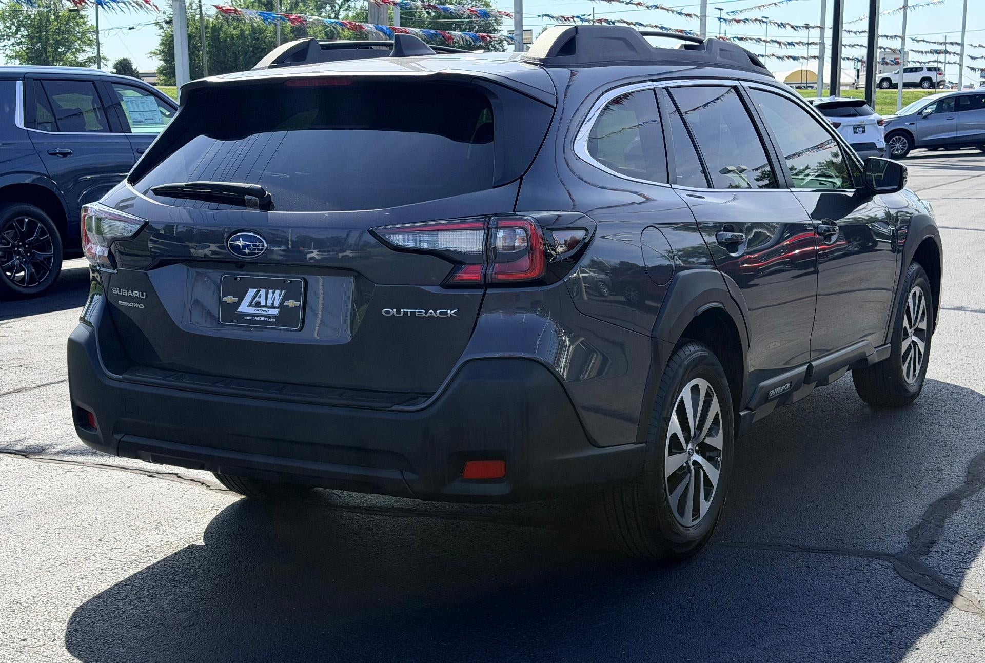 2025 Subaru Outback Premium