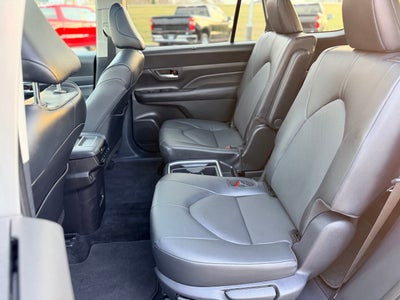 2025 Toyota Grand Highlander XLE