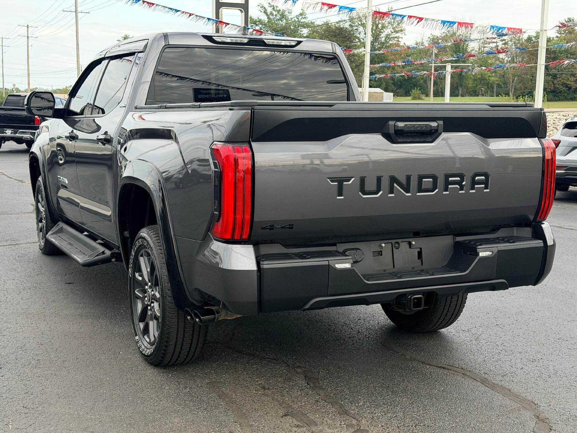 2025 Toyota Tundra 4WD SR