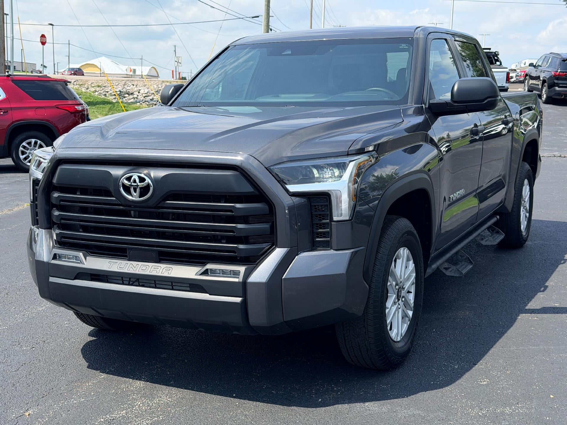 2025 Toyota Tundra 4WD SR