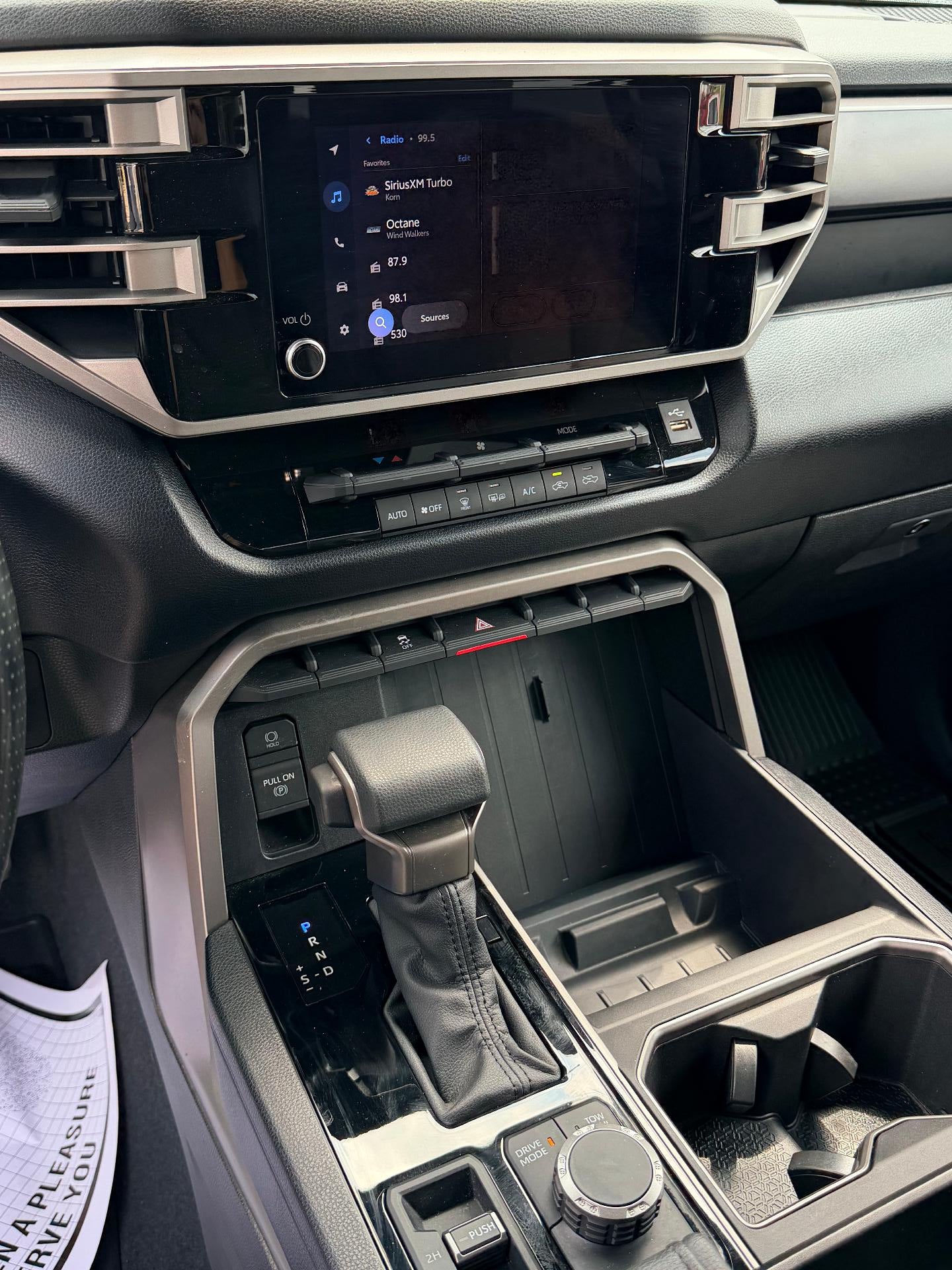 2025 Toyota Tundra 4WD SR