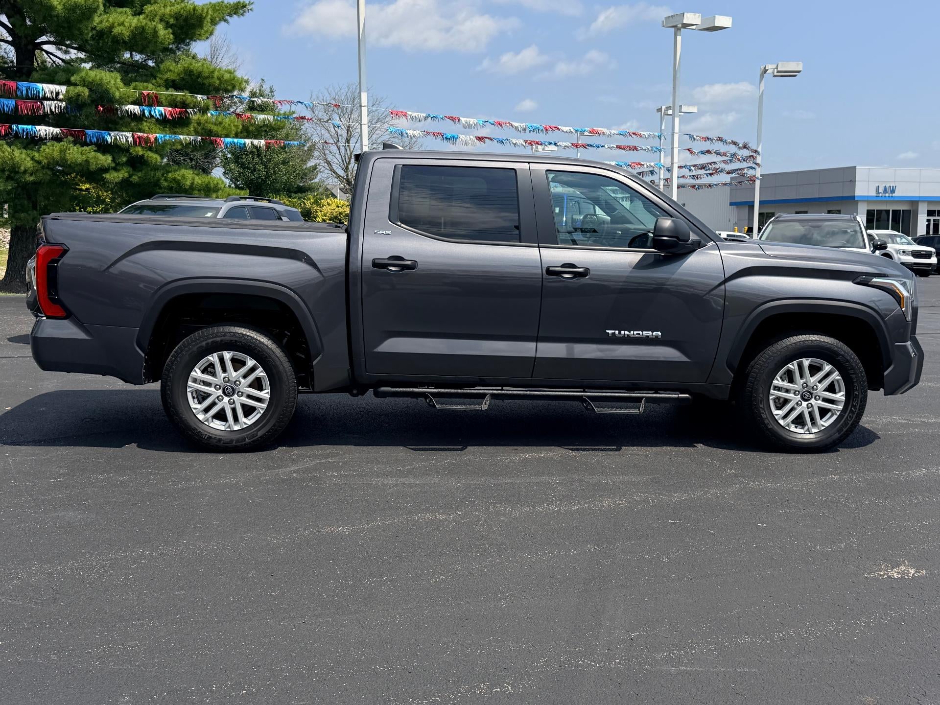 2025 Toyota Tundra 4WD SR