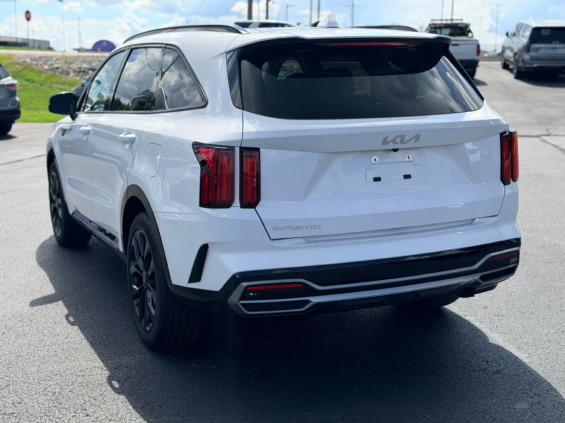 2023 Kia Sorento SX