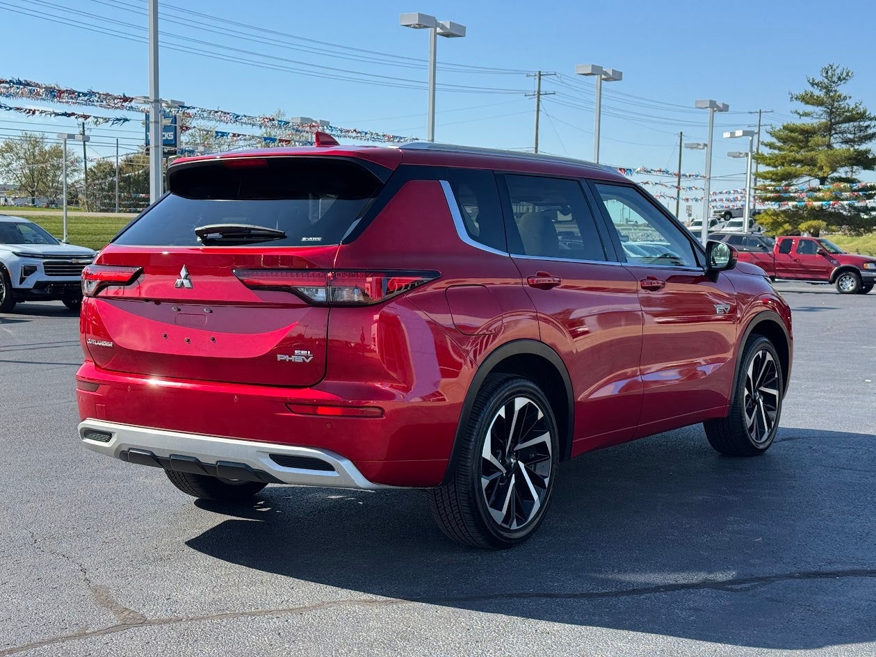 2025 Mitsubishi Outlander Plug-In Hybrid SEL