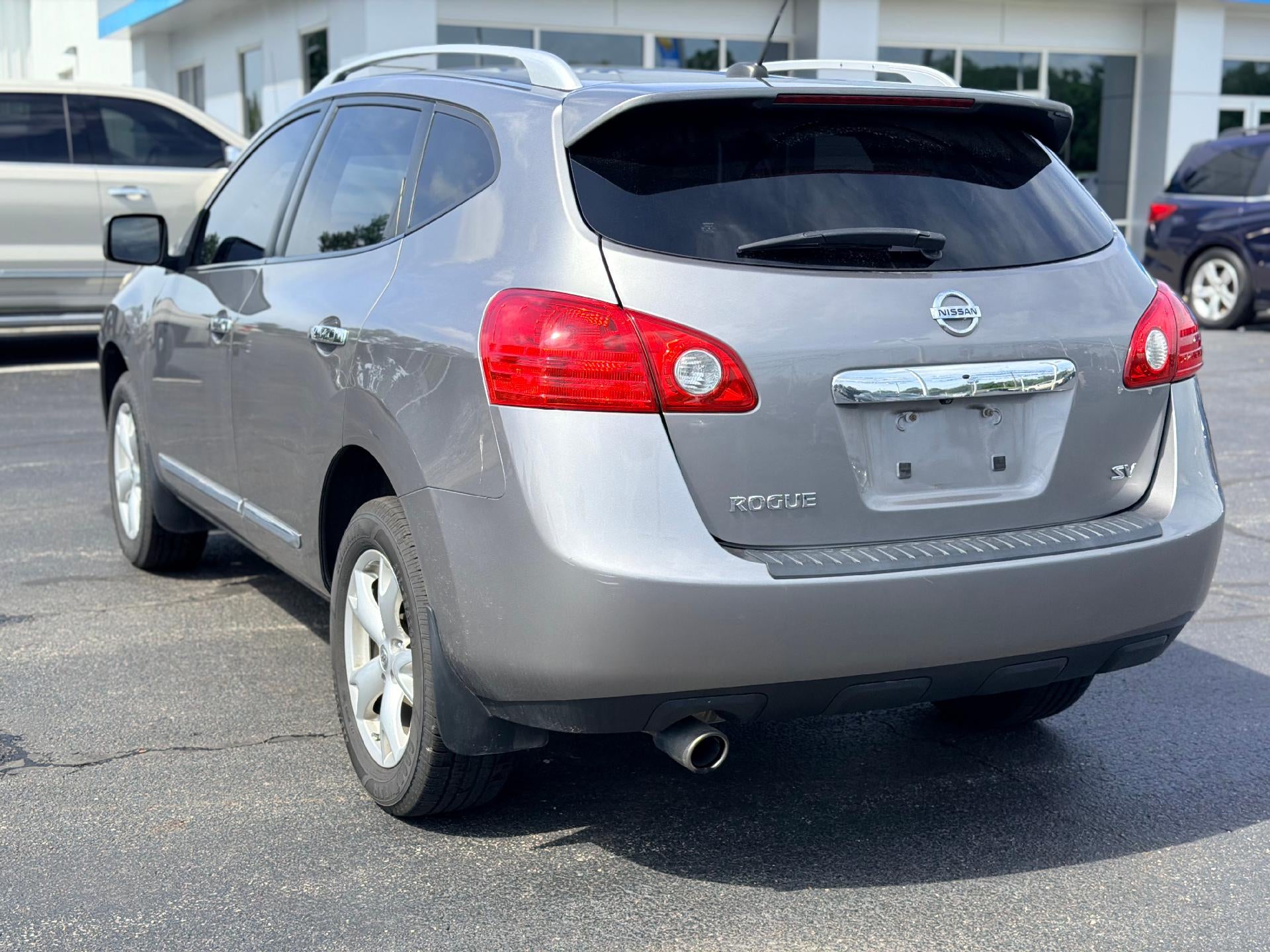2011 Nissan Rogue SV