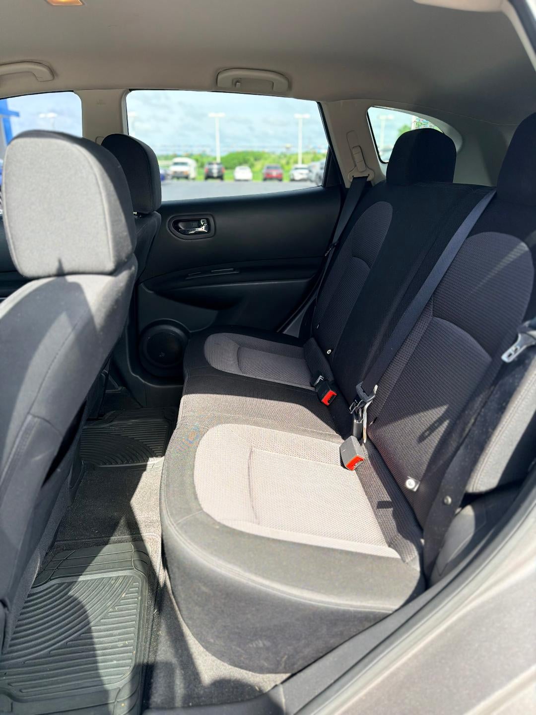 2011 Nissan Rogue SV