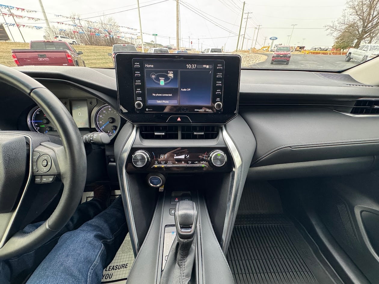 2022 Toyota Venza LE